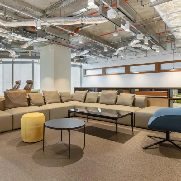 Bureau privé 4 m² 1 poste Location bureau Rue James Joule Rezé 44400 - photo 7