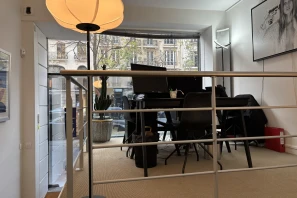 Open Space - 75017 - 2 postes - 350€