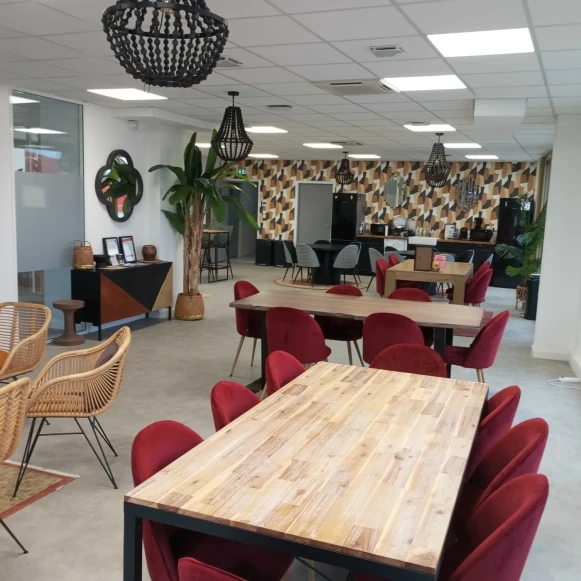 Bureau privé 10 m² 2 postes Location bureau Chemin du Tronchon Dardilly 69570 - photo 3