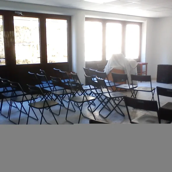 Bureau privé 75 m² 15 postes Location bureau Boulevard de Vincennes Fontenay-sous-Bois 94120 - photo 1