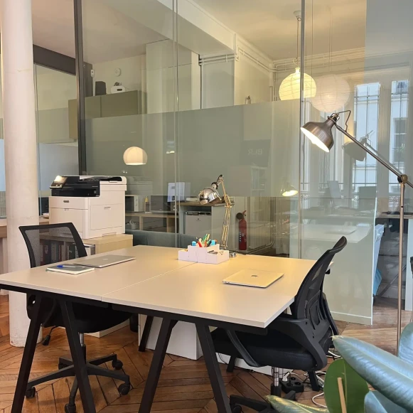 Open Space  2 postes Location bureau Rue de l'Échiquier Paris 75010 - photo 3