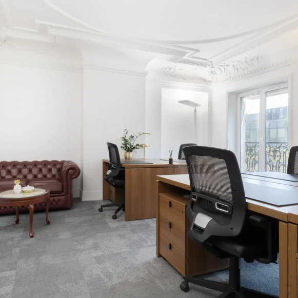 Espace indépendant 250 m² 30 postes Location bureau Avenue Kléber Paris 75016 - photo 3