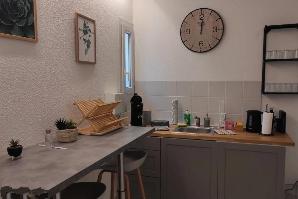 Bureau privé - 26200 - 1 poste - 459€