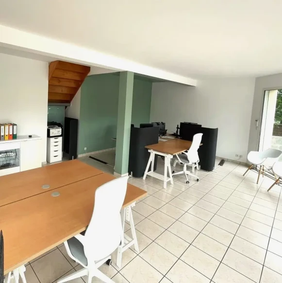 Open Space  8 postes Location bureau Rue de la Loire Sainte-Luce-sur-Loire 44980 - photo 4