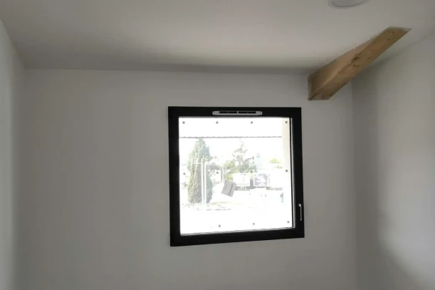 Bureau privé - 33370 - 1 poste - 385€