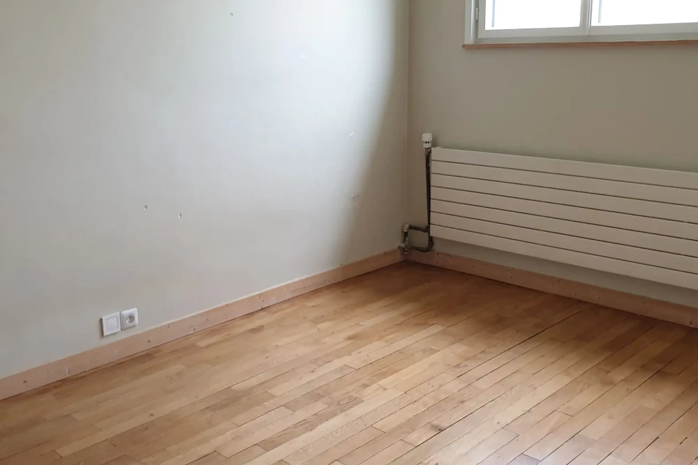 Bureau privé - 91400 - 1 poste - 400€