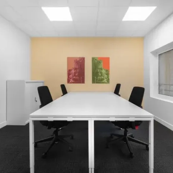 Bureau privé 23 m² 3 postes Location bureau Place Alphonse Fiquet Amiens 80000 - photo 2