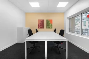 Bureau privé - 80000 - 3 postes - 777€