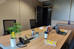 Bureau privé - 31670 - 4 postes - 850€