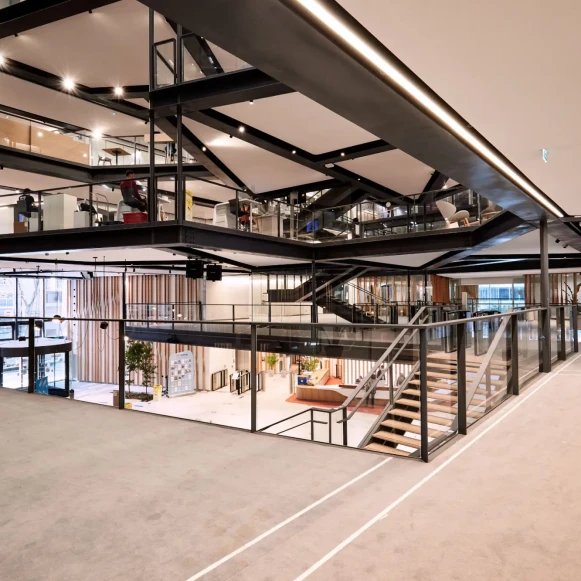 Bureau privé 34 m² 9 postes Coworking Rue du Colonel Pierre Avia Paris 75015 - photo 1