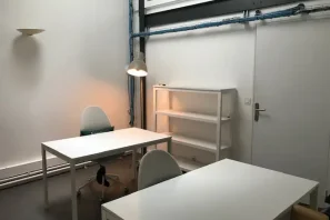 Bureau privé - 75017 - 5 postes - 1370€