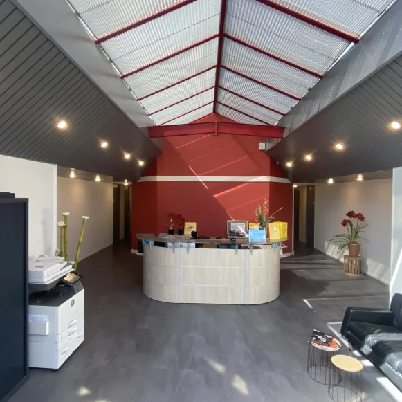 Bureau privé 12 m² 2 postes Coworking Avenue Gustave Eiffel Mérignac 33700 - photo 3