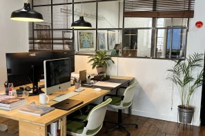 Open Space - 33000 - 16 postes - 189€