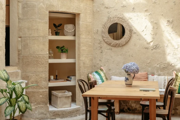 Bureau privé - 33000 - 2 postes - 680€