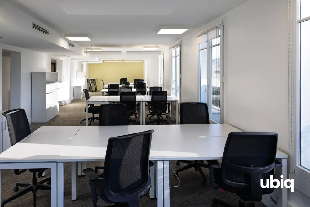 Bureau privé - 75001 - 31 postes - 21449€