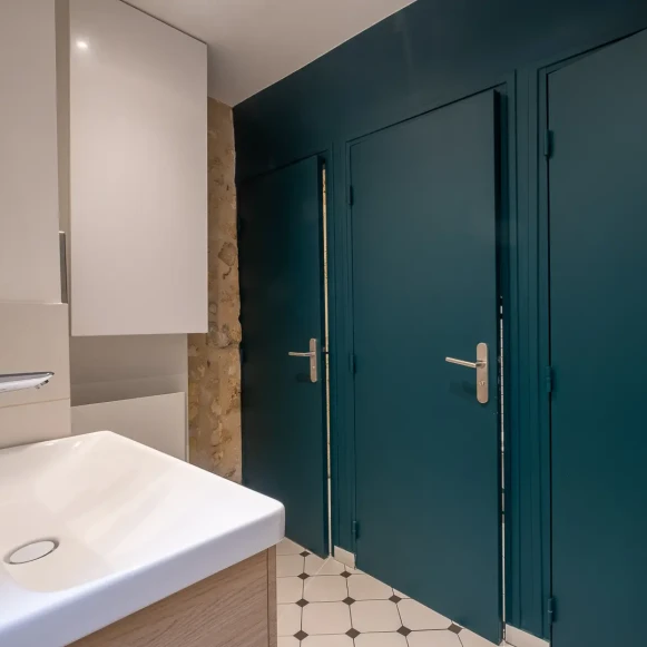 Bureau privé 40 m² 12 postes Location bureau Rue Leyteire Bordeaux 33000 - photo 9