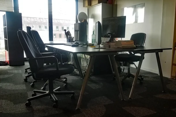 Open Space - 75019 - 1 poste - 170€