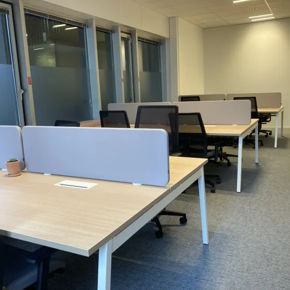 Bureau privé 36 m² 12 postes Coworking Avenue du Président Wilson Puteaux 92800 - photo 1