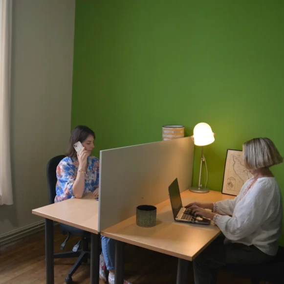 Open Space  11 postes Coworking Rue de la Gare Hennebont 56700 - photo 5