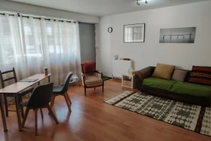 Bureau privé - 33800 - 1 poste - 120€