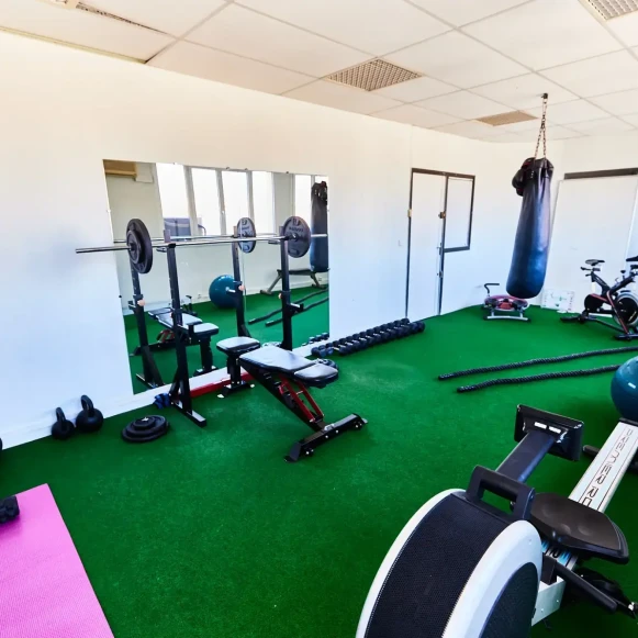 Bureau privé 12 m² 2 postes Location bureau Chemin de la Madrague-Ville Marseille 13002 - photo 4