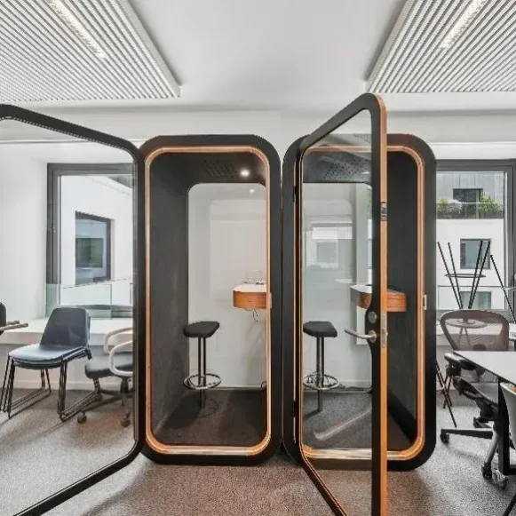 Bureau privé 39 m² 10 postes Coworking Rue d'Amsterdam Paris 75008 - photo 10
