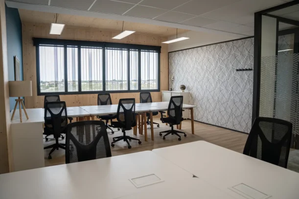 Bureau privé - 34000 - 12 postes - 3635€