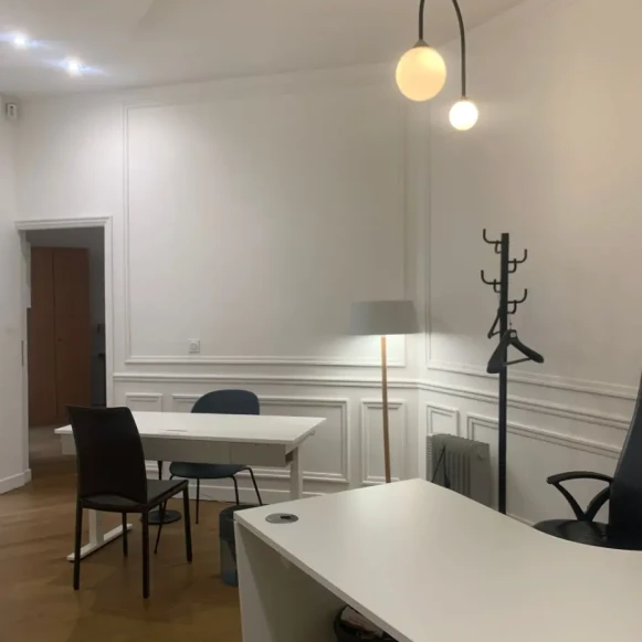 Bureau privé 25 m² 2 postes Coworking Avenue Victor Hugo Paris 75016 - photo 2