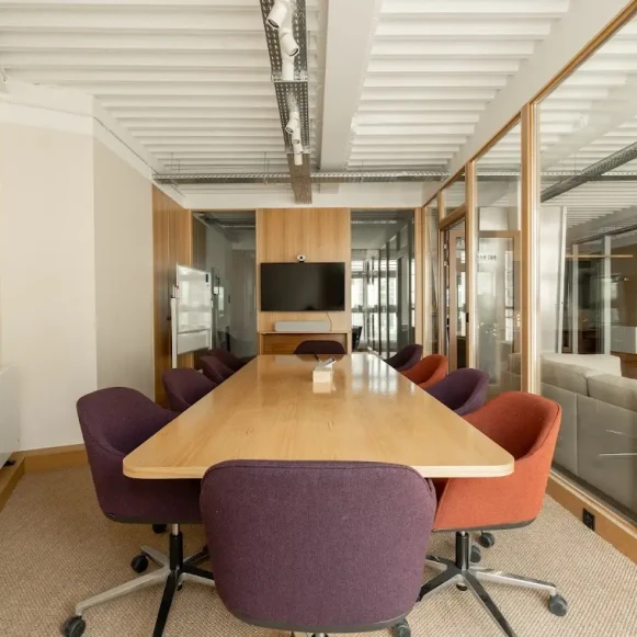 Espace indépendant 400 m² 60 postes Location bureau Rue Notre Dame des Victoires Paris 75002 - photo 2
