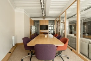 Espace indépendant - 75002 - 60 postes - 42000€