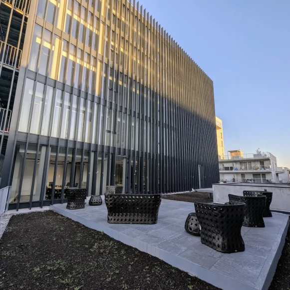 Bureau privé 16 m² 5 postes Location bureau Avenue Raymonde Chauvet Nantes 44300 - photo 12