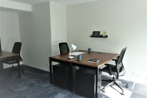 Bureau privé - 44000 - 3 postes - 810€