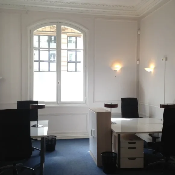 Espace indépendant 42 m² 10 postes Location bureau Rue Auber Paris 75009 - photo 1