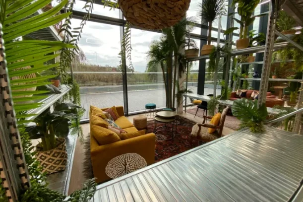 Bureau privé - 35510 - 16 postes - 5600€