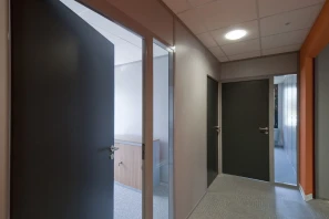 Bureau privé - 31670 - 4 postes - 1300€