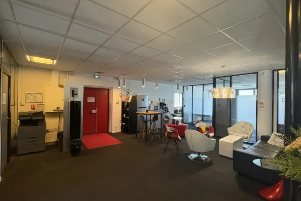 Bureau privé - 69007 - 1 poste - 150€