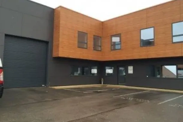 Espace indépendant - 78410 - 15 postes - 1900€
