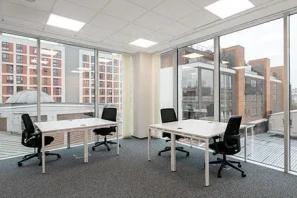 Bureau privé - 69002 - 4 postes - 879€