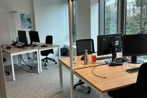 Espace indépendant - 75015 - 24 postes - 10000€