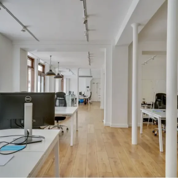 Espace indépendant 350 m² 50 postes Location bureau Rue Saint Sabin Paris 75011 - photo 7