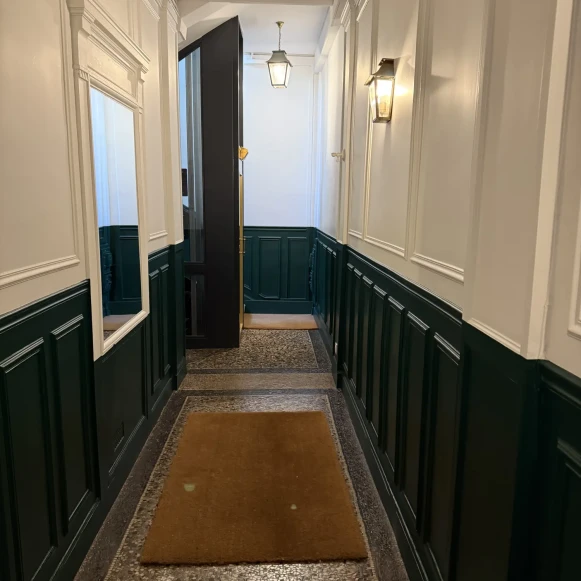 Bureau privé 33 m² 6 postes Location bureau Avenue Denfert Rochereau Paris 75014 - photo 2