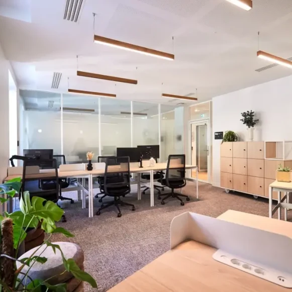 Bureau privé 14 m² 4 postes Coworking Rue de Laborde Paris 75008 - photo 3