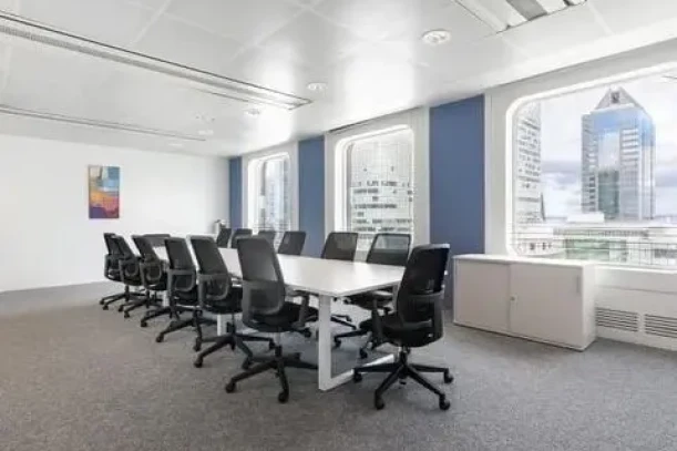 Bureau privé - 92800 - 9 postes - 5253€