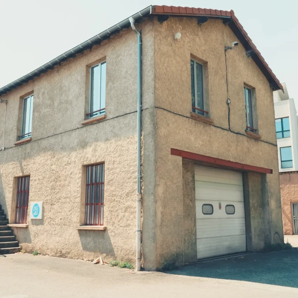 Open Space  1 poste Coworking Rue Emile Decorps Villeurbanne 69100 - photo 9