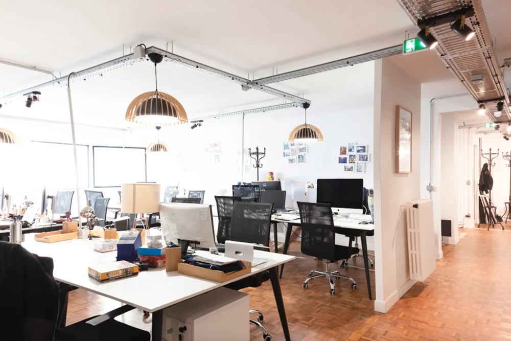 Espace indépendant - 75009 - 45 postes - 17500€