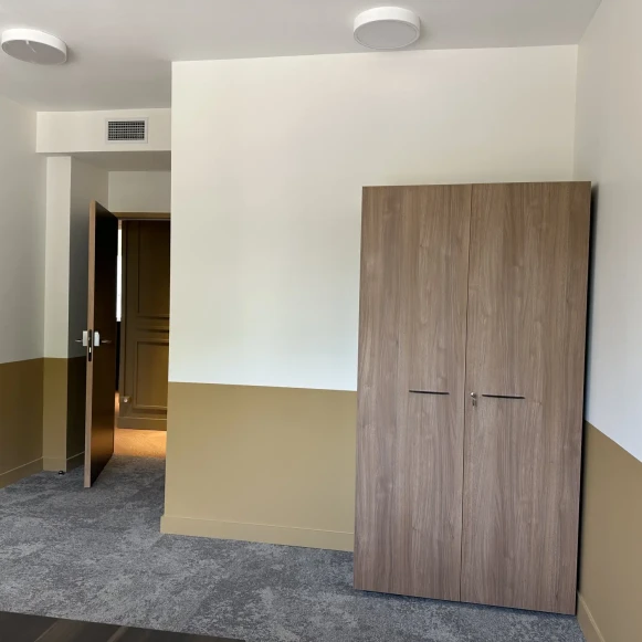 Bureau privé 14 m² 3 postes Location bureau Rue Duquesne Lyon 69006 - photo 3