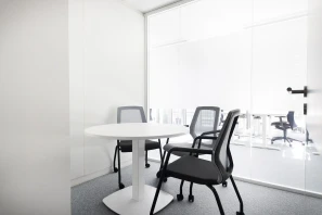 Bureau privé - 75020 - 49 postes - 25137€