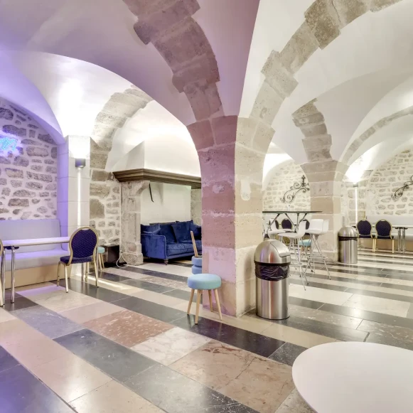 Bureau privé 85 m² 20 postes Location bureau Rue Chapon Paris 75003 - photo 6