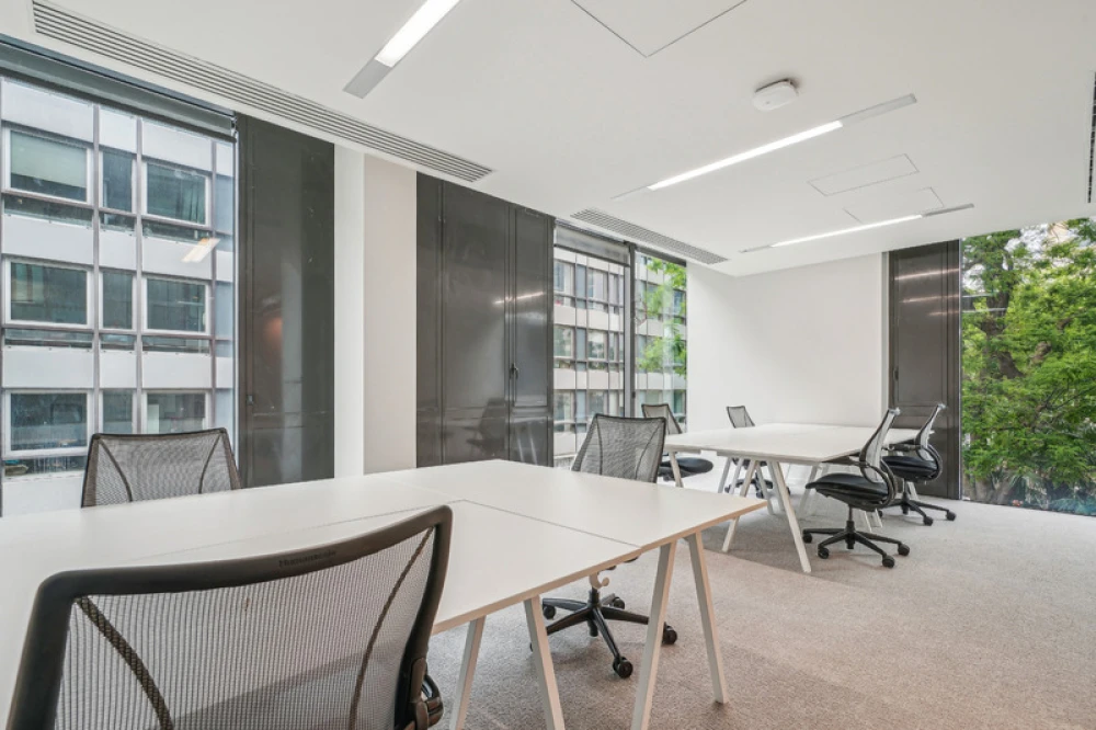 Bureau privé - 75008 - 30 postes - 48000€