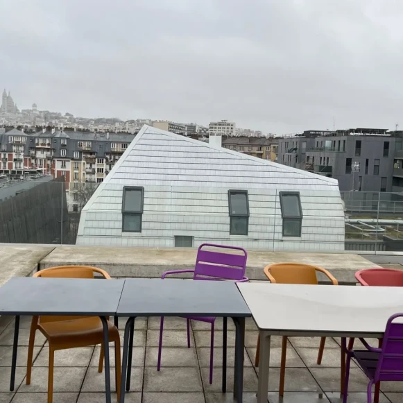 Bureau privé 69 m² 20 postes Coworking Rue Maurice Grimaud Paris 75018 - photo 6